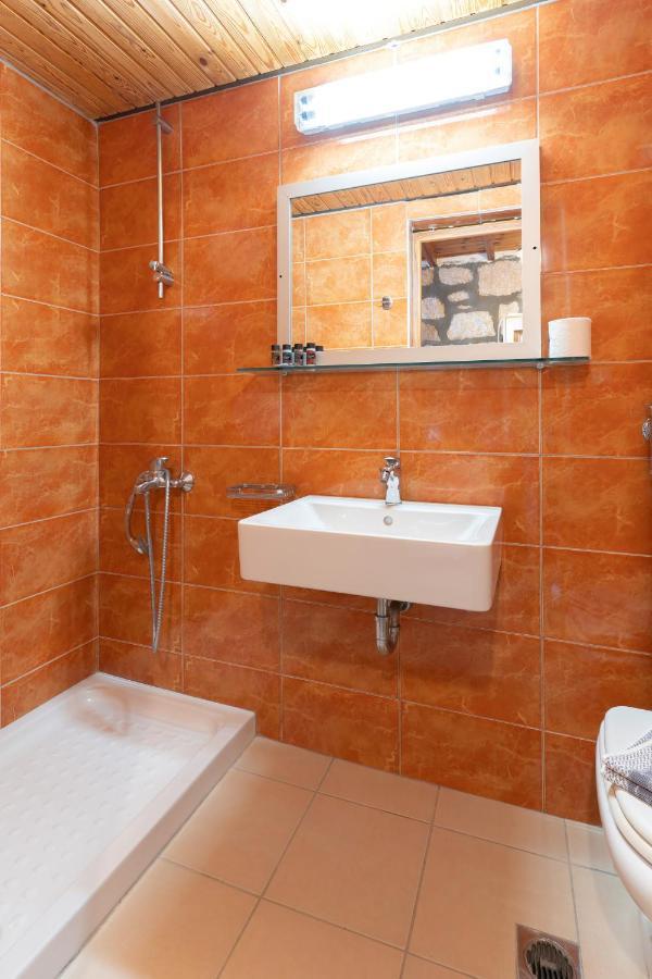 Xenia Hotel Сфакья Экстерьер фото