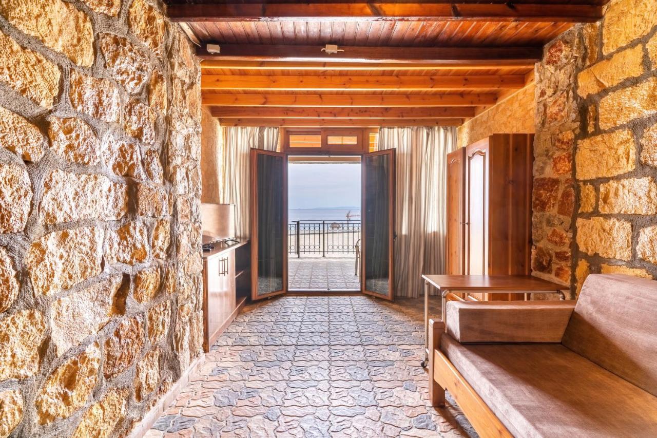 Xenia Hotel Сфакья Экстерьер фото